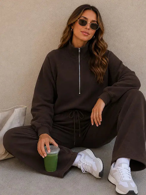 CHIC TWO PIECE LOUNGE SET