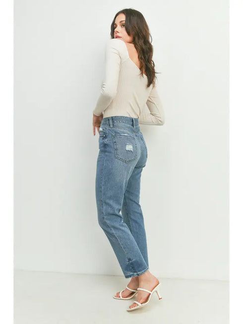 DANI RETRO SUPER HIGH RISE GIRLFRIEND JEAN