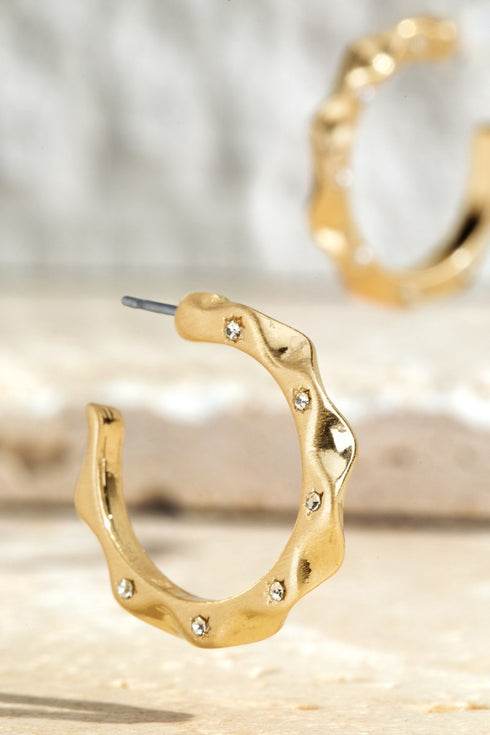 SATIN METAL HOOP EARRINGS
