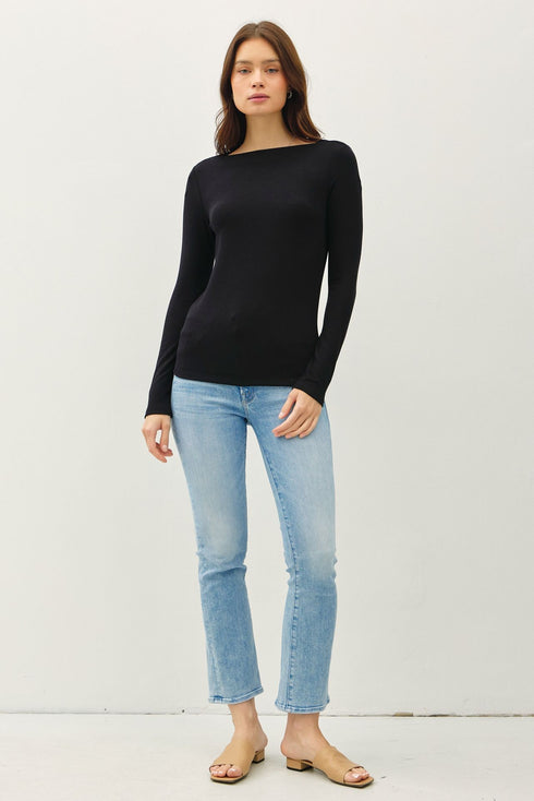 BASIC BOAT NECK TOP