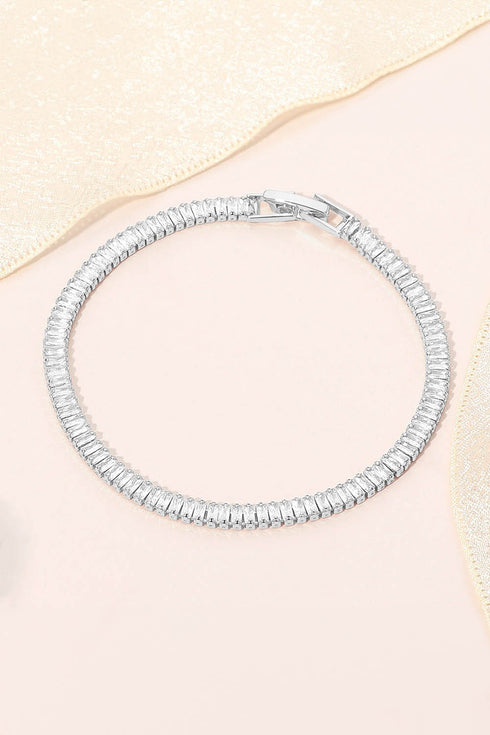 18K GOLD TENNIS BAGUETTE BRACELET