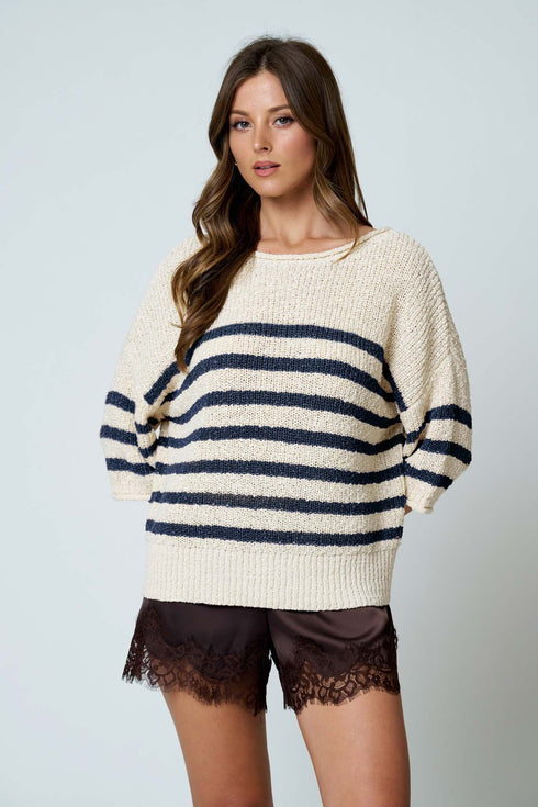 TEXTURED KNIT HALF SLEEVE