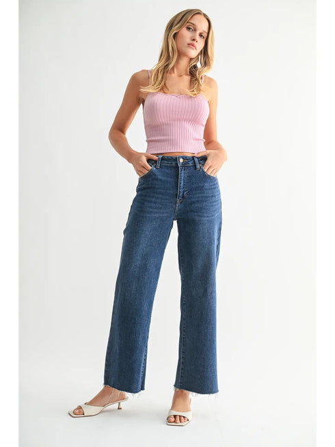 SLIM SCISSOR CUT WIDE LEG