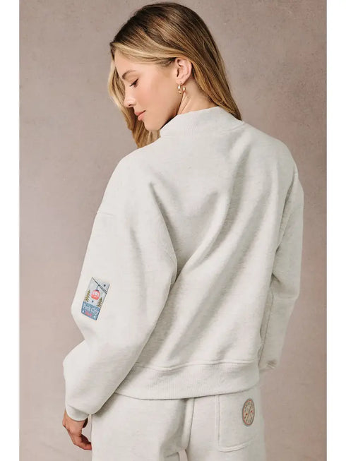 SKI PATCH SWEATSHIRT
