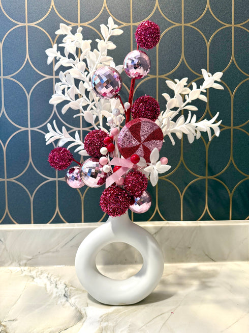 HOLIDAY FLORALS
