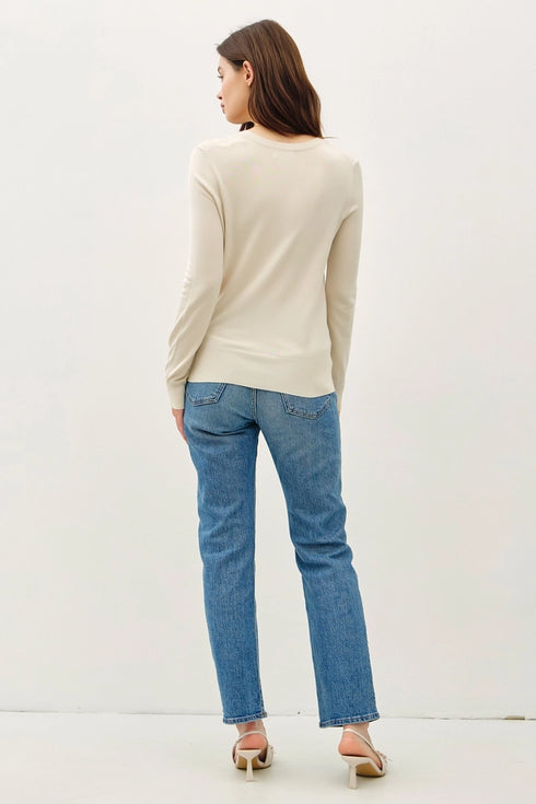 CLASSIC PULLOVER SWEATER