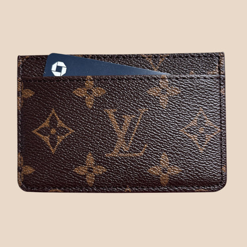 REVAMPED CARD HOLDER