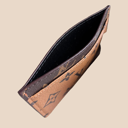 REVAMPED CARD HOLDER