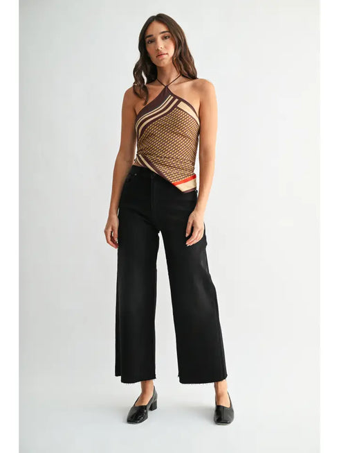 HIGH RISE SCISSOR CUT BLACK DENIM